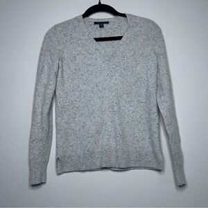 Ann Taylor Light Gray Speckled Cashmere V-Neck Sweater
